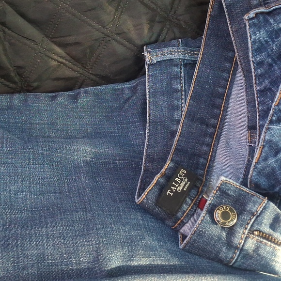 Talbots Classic Blue Jeans - Picture 1 of 2